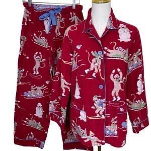 Nicki & Nora Womens Flannel Pajama Set M Red Sock Monkey Skiing Winter Sledding